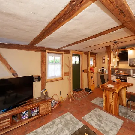 度假居 Comfort Meets Coastal Charm